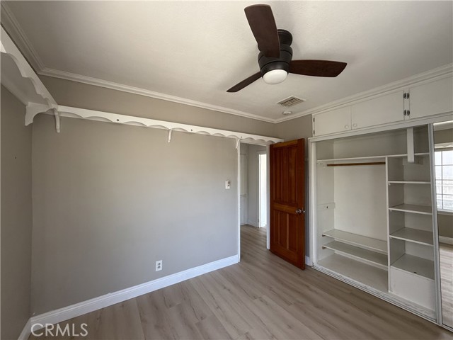 7907 Wilbur Avenue, Reseda CA: https://media.crmls.org/medias/5dab6d21-7656-4301-9c53-4b5d0dda6596.jpg