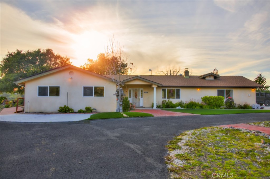 1232 Shannon Lane, Arroyo Grande, CA 93420