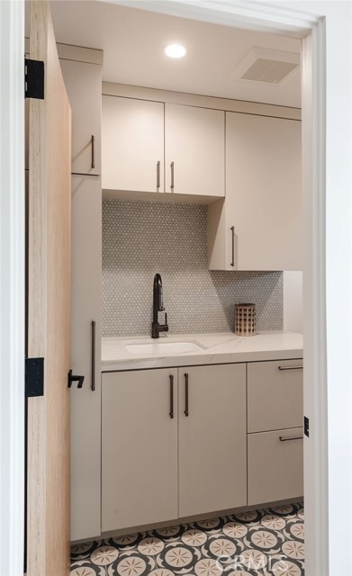 Detail Gallery Image 24 of 57 For 4721 Reese, Torrance,  CA 90505 - 3 Beds | 2/1 Baths