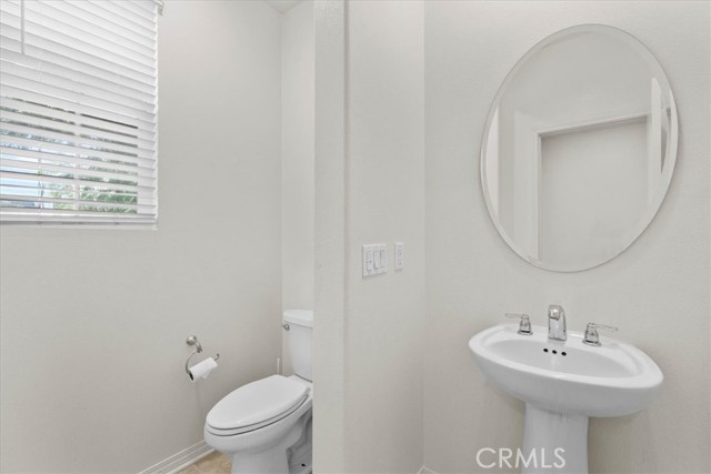 Detail Gallery Image 10 of 31 For 15993 Huckleberry Ave, Chino,  CA 91708 - 3 Beds | 2/1 Baths