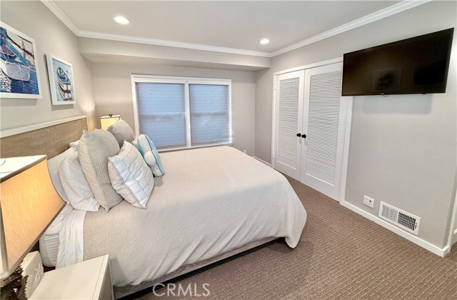 Detail Gallery Image 35 of 49 For 31015 Coast, Laguna Beach,  CA 92651 - 4 Beds | 3/1 Baths