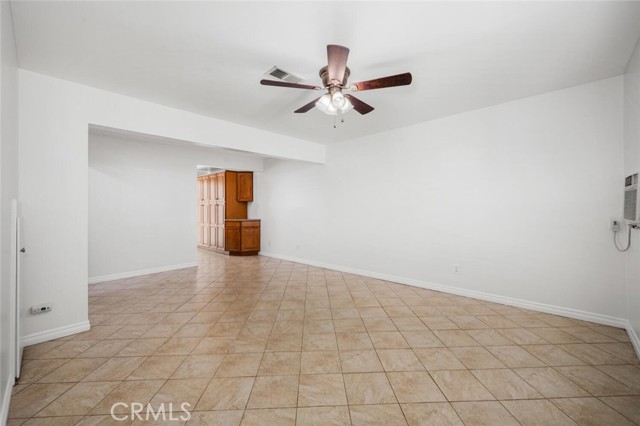 Detail Gallery Image 6 of 40 For 8798 Valley View #B,  Buena Park,  CA 90620 - 2 Beds | 1/1 Baths