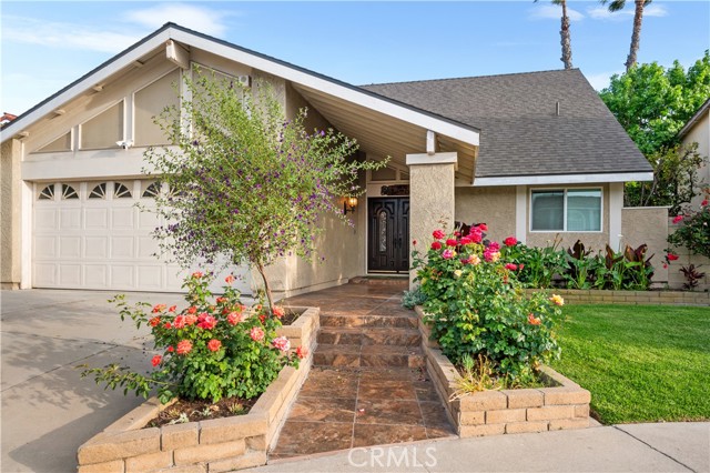 Detail Gallery Image 2 of 35 For 5842 Shasta Cir, La Palma,  CA 90623 - 5 Beds | 3/1 Baths