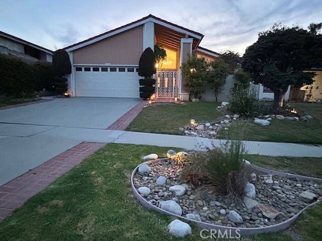 Detail Gallery Image 5 of 50 For 25541 Rolling Hills Way, Torrance,  CA 90505 - 3 Beds | 3 Baths