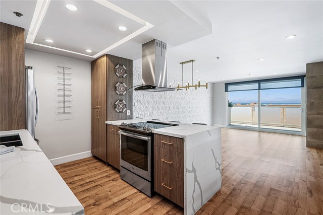 615 Esplanade, Redondo Beach, California 90277, 1 Bedroom Bedrooms, ,1 BathroomBathrooms,Residential,For Sale,Esplanade,SB25238600