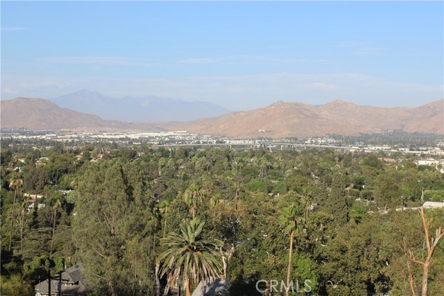 0 Beacon Way, Riverside, California 92501, ,Land,For Sale,0 Beacon Way,CRIV23081004