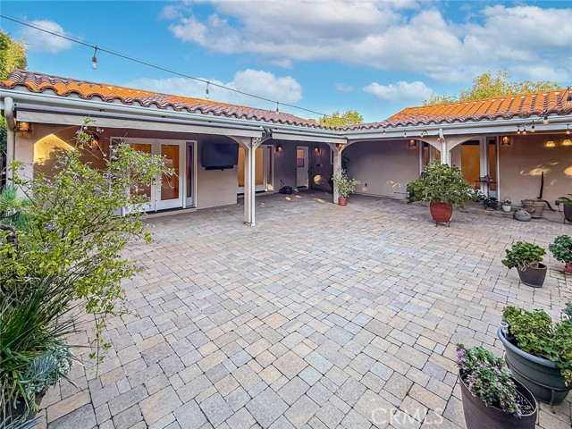 Detail Gallery Image 47 of 60 For 15452 Varden, Sherman Oaks,  CA 91403 - 4 Beds | 4 Baths