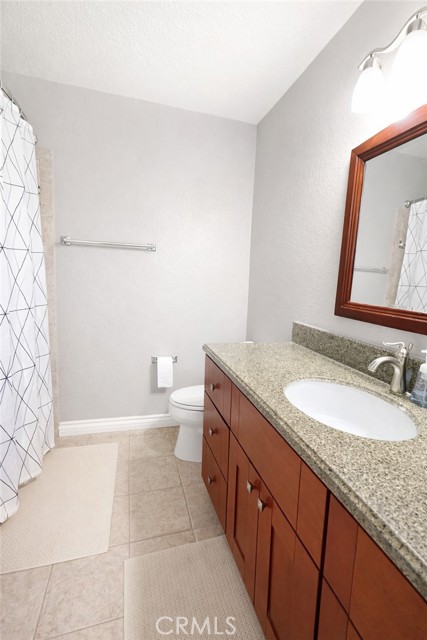 Detail Gallery Image 13 of 13 For 1025 Creekside Dr, Fullerton,  CA 92833 - 2 Beds | 2/1 Baths