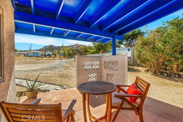 Detail Gallery Image 8 of 55 For 56886 Ivanhoe Dr, Yucca Valley,  CA 92284 - 2 Beds | 2/1 Baths