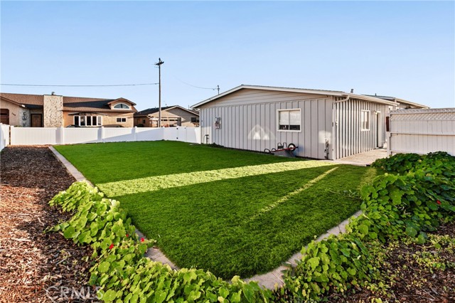 Image 28 of 57 For 3302 Beachcomber Dr.