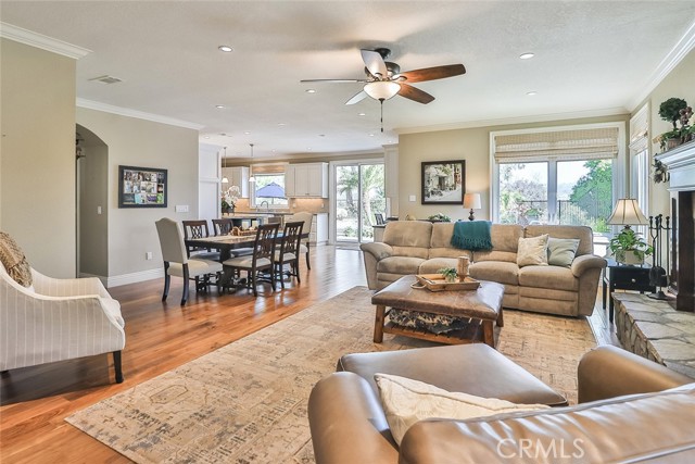 11583 Flowerwood Court, Moorpark CA: https://media.crmls.org/medias/5db0d8fc-32bd-45bc-ae92-de393e05b9b8.jpg