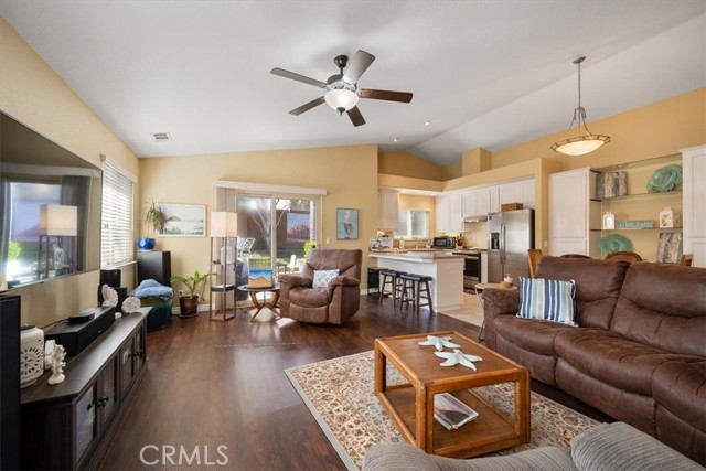 Detail Gallery Image 5 of 33 For 960 Las Tunas, Morro Bay,  CA 93442 - 3 Beds | 2 Baths