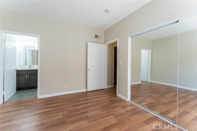 Detail Gallery Image 25 of 29 For 14948 Moorpark St, Sherman Oaks,  CA 91403 - – Beds | – Baths