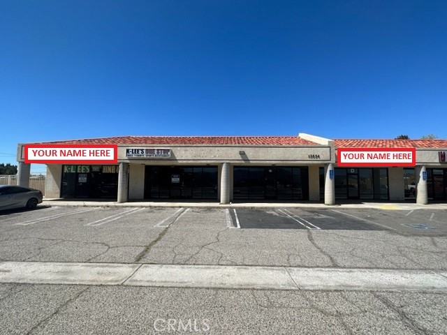 13534 Navajo Road, Apple Valley, California 92308, ,Commercial Lease,For Rent,13534 Navajo Road,CRHD23055259