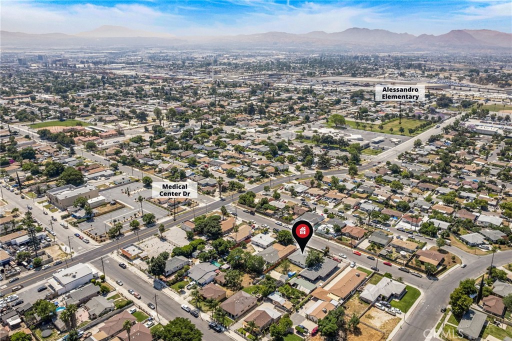 5Db21D4D 8F0C 4E61 A189 20E5F53C1848 1676 W 8Th Street, San Bernardino, Ca 92411 &Lt;Span Style='BackgroundColor:transparent;Padding:0Px;'&Gt; &Lt;Small&Gt; &Lt;I&Gt; &Lt;/I&Gt; &Lt;/Small&Gt;&Lt;/Span&Gt;