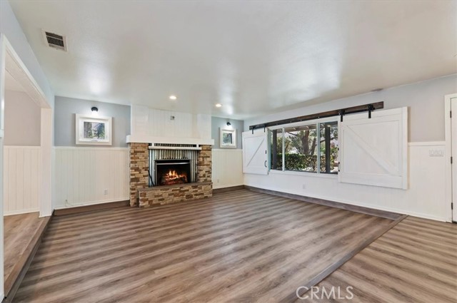 22545 Alessandro Avenue, San Jacinto CA: https://media.crmls.org/medias/5db23b15-b33d-490c-8690-ae591b458cdc.jpg