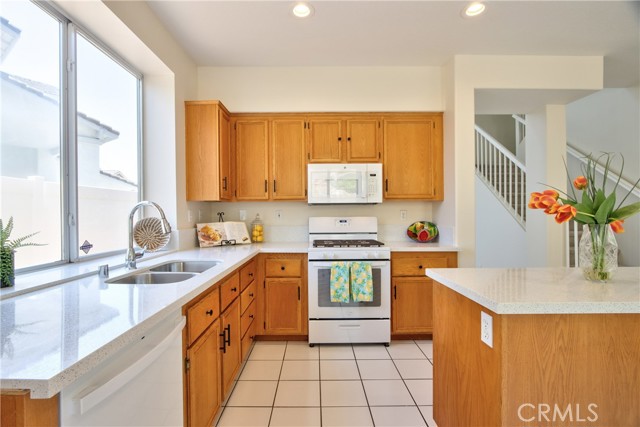 23794 Marin Court, Murrieta CA: https://media.crmls.org/medias/5db26d96-c990-40be-8207-e8cb9ba98db3.jpg