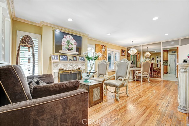 Detail Gallery Image 3 of 23 For 4313 Rhodes, Studio City,  CA 91604 - 4 Beds | 2 Baths