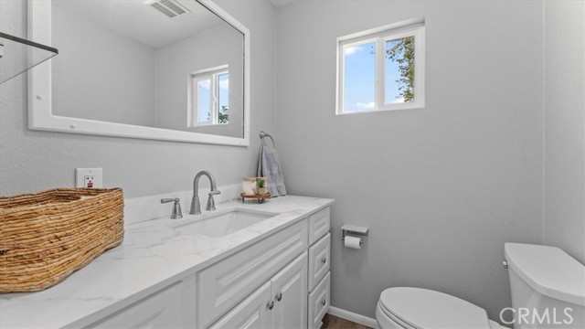 Detail Gallery Image 34 of 48 For 112 Los Verjeles, Bangor,  CA 95901 - 3 Beds | 1/1 Baths