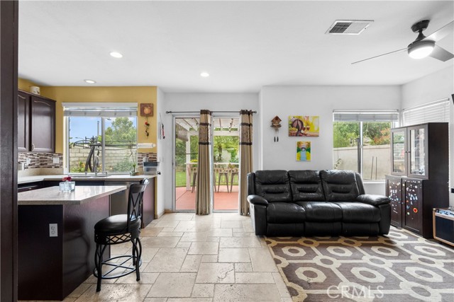 25760 Wordsworth Lane, Stevenson Ranch CA: https://media.crmls.org/medias/5db50dab-3ec8-4228-bc1d-b1b6b3706bf5.jpg