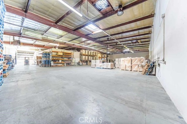  Commercial for Sale in Los Angeles, California