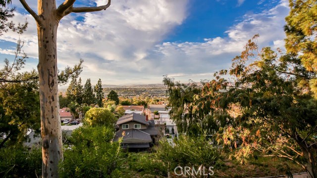 Detail Gallery Image 2 of 29 For 6543 E via Estrada, Anaheim,  CA 92807 - 5 Beds | 4/1 Baths