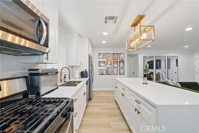 Detail Gallery Image 11 of 32 For 1343 Cordon Dr, City Terrace,  CA 90063 - 3 Beds | 1 Baths