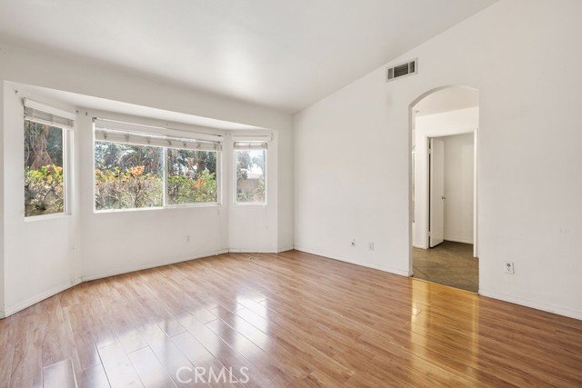 Detail Gallery Image 15 of 33 For 16205 Seville Ave, Fontana,  CA 92335 - 4 Beds | 2 Baths