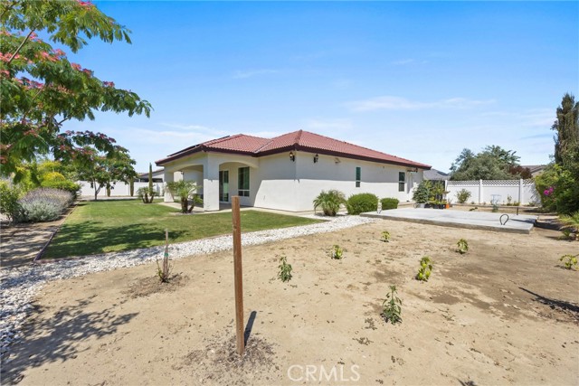 Detail Gallery Image 26 of 27 For 13611 Faringford Ln, Bakersfield,  CA 93311 - 4 Beds | 3 Baths