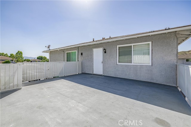 Detail Gallery Image 3 of 30 For 28036 Robin Ave, Saugus,  CA 91350 - 2 Beds | 1 Baths