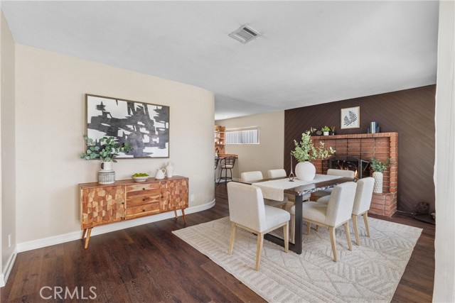 Detail Gallery Image 6 of 32 For 1108 Greenhedge St, Torrance,  CA 90502 - 3 Beds | 2 Baths