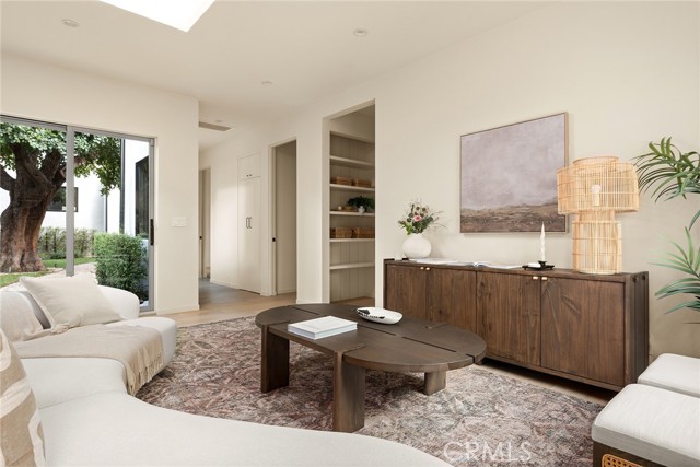 Detail Gallery Image 21 of 40 For 4935 Agnes Ave, Valley Village,  CA 91607 - 5 Beds | 3 Baths