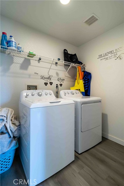 Detail Gallery Image 49 of 51 For 14761 Coachman, Victorville,  CA 92394 - 3 Beds | 2/1 Baths