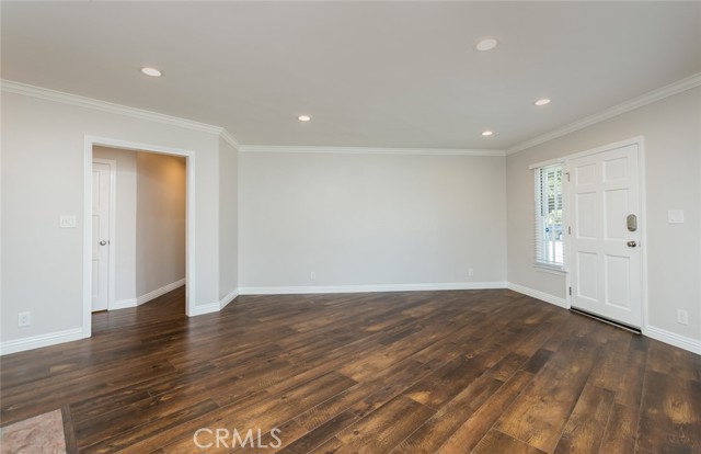 Detail Gallery Image 17 of 34 For 3602 Encinal Ave, La Crescenta,  CA 91214 - 4 Beds | 3 Baths
