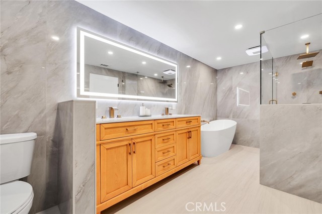 Detail Gallery Image 50 of 67 For 8459 La Vela, Whittier,  CA 90605 - 5 Beds | 4/1 Baths