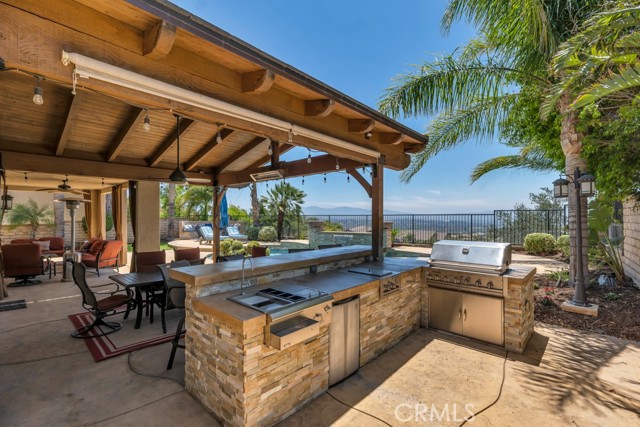 24234 Reyes Adobe Way, Valencia CA: https://media.crmls.org/medias/5dbd87ab-14ac-4ca1-b33d-c9af03e95962.jpg