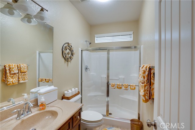 Detail Gallery Image 4 of 27 For 865 Volande Ct, Perris,  CA 92571 - 4 Beds | 3 Baths