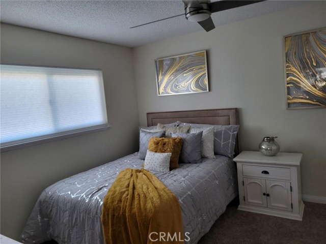 Detail Gallery Image 11 of 19 For 208 W 37th, Long Beach,  CA 90807 - 2 Beds | 2 Baths