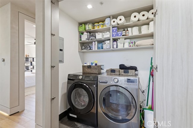 Detail Gallery Image 41 of 62 For 750 California Ave, Venice,  CA 90291 - 4 Beds | 4 Baths