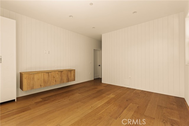 Detail Gallery Image 19 of 26 For 17606 Bromley St, Encino,  CA 91316 - 4 Beds | 3/1 Baths