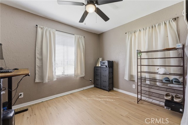 Detail Gallery Image 12 of 27 For 1701 W 136th, Compton,  CA 90222 - 3 Beds | 1 Baths