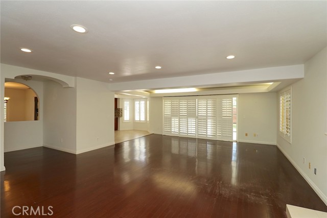 17252 Wentzel Way, Granada Hills CA: https://media.crmls.org/medias/5dbf36a1-9912-4a7f-8f5c-a7da34f2208a.jpg