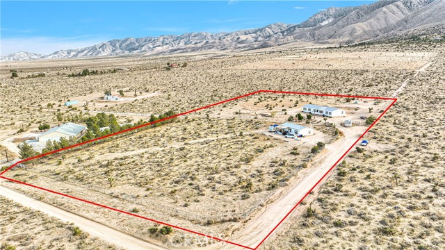 28665 Mountain View Rd, Apple Valley, CA 92308