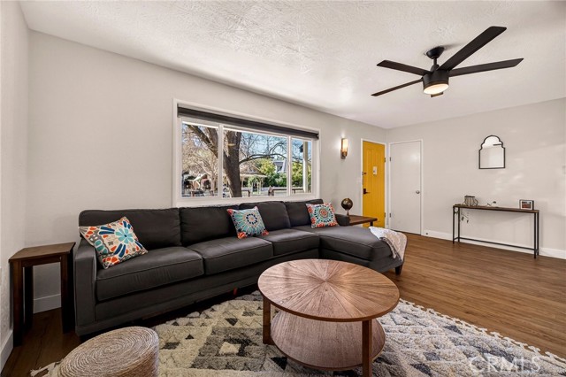 Detail Gallery Image 12 of 65 For 1731 Salem, Chico,  CA 95928 - 3 Beds | 2 Baths