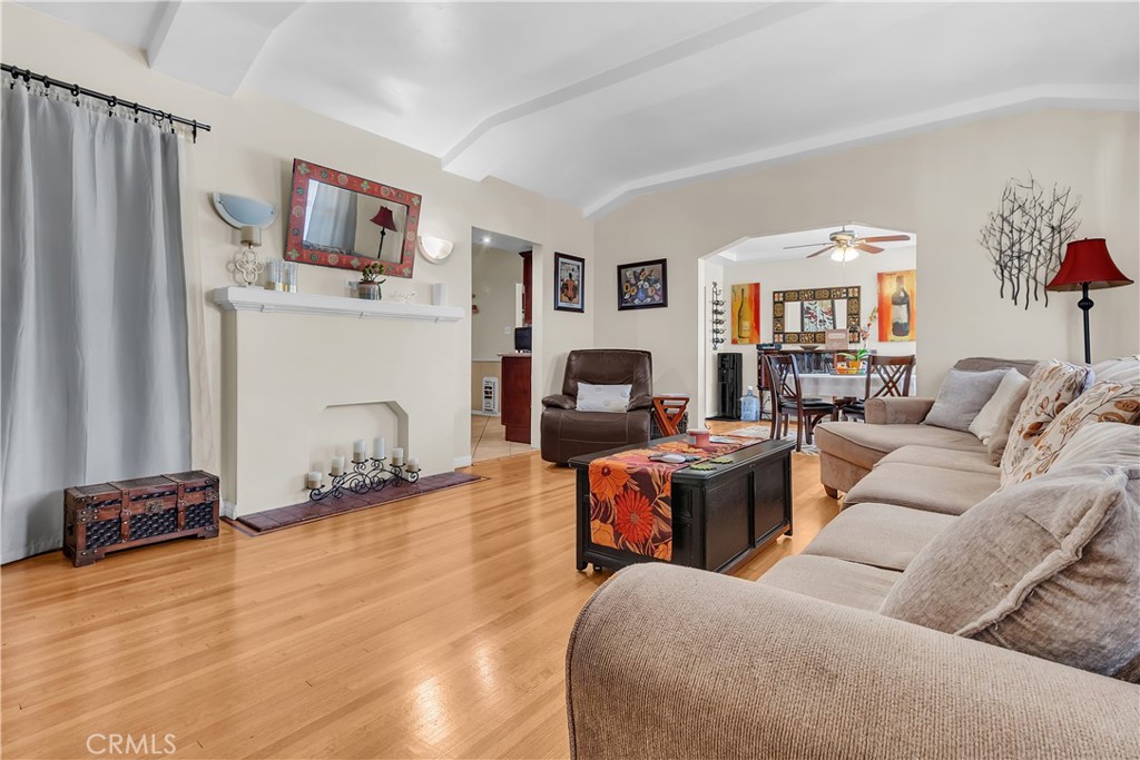 MLS #DW25254509 image #5