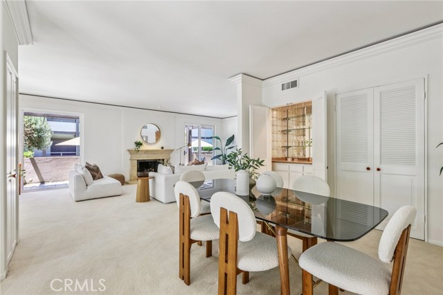 480 S Orange Grove Boulevard, Pasadena CA: https://media.crmls.org/medias/5dc078ce-6217-49bd-9def-15b76f59e855.jpg