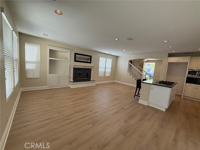 27 HIGHFIELD GLEN, Irvine CA: https://media.crmls.org/medias/5dc07fc7-120a-4366-8729-e99b511cd7fd.jpg