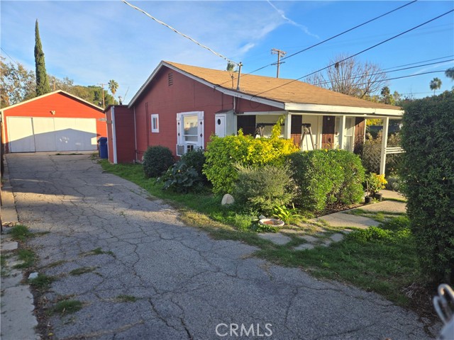 Detail Gallery Image 3 of 11 For 7402 Nestle, Reseda,  CA 91335 - 1 Beds | 1 Baths