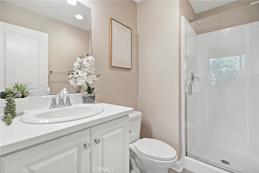 MLS #WS25270586 image #9