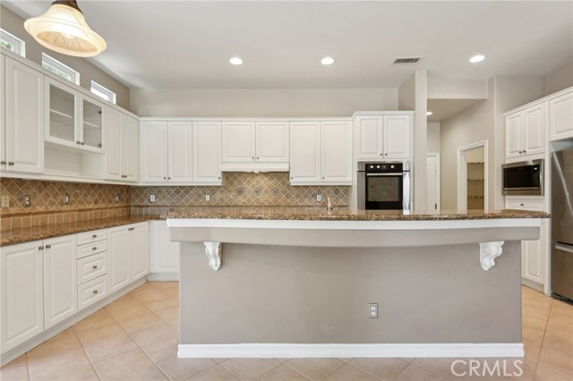 Detail Gallery Image 9 of 68 For 17 Kennedy Ct, Trabuco Canyon,  CA 92679 - 5 Beds | 4 Baths